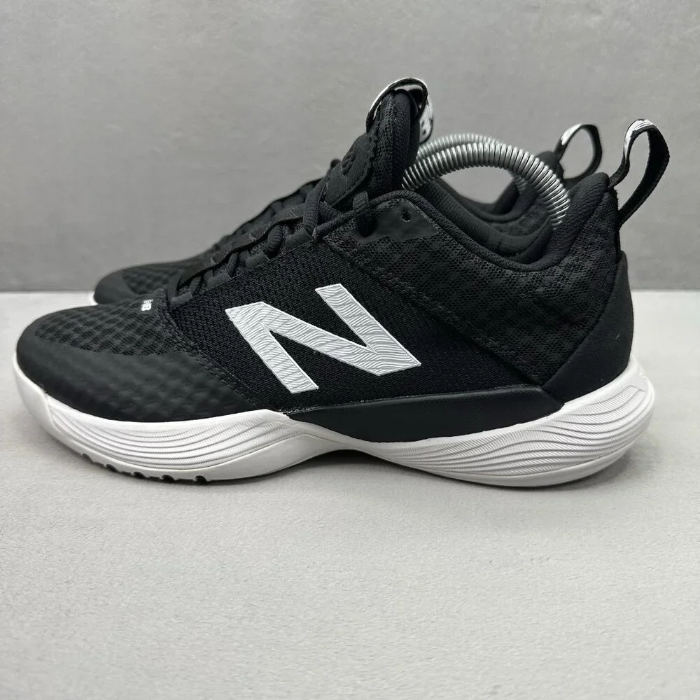 New Balance FuelCell VB-01 Womens Size 9 (B) Volleyball‎ Shoes Black / White NEW